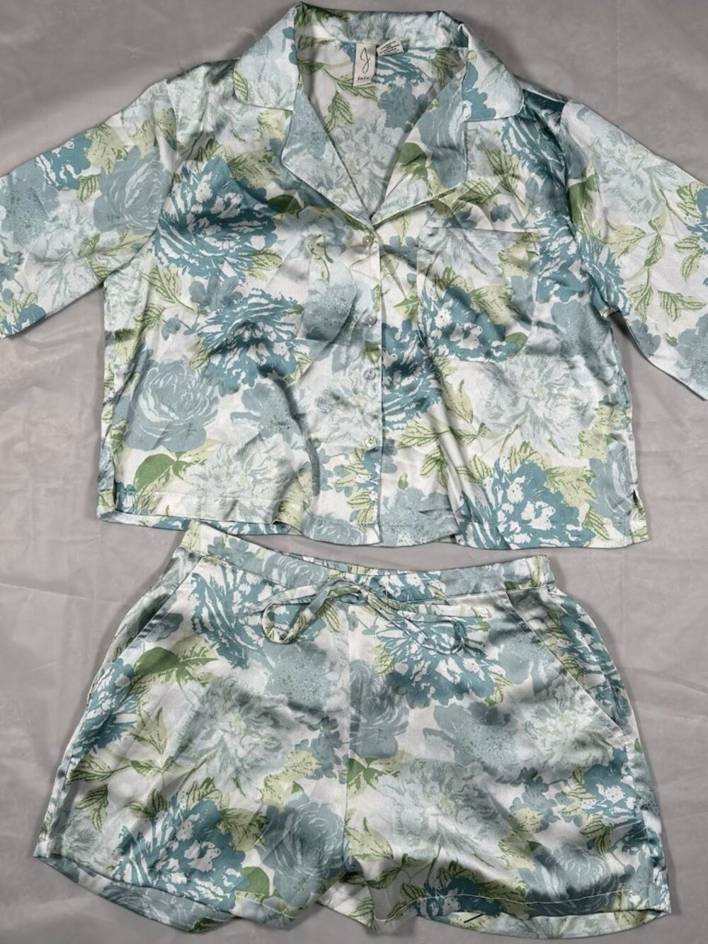 EUC Joie Pajamas Womens Small Set Blue Green Floral Top Shorts Cute Summer Satin